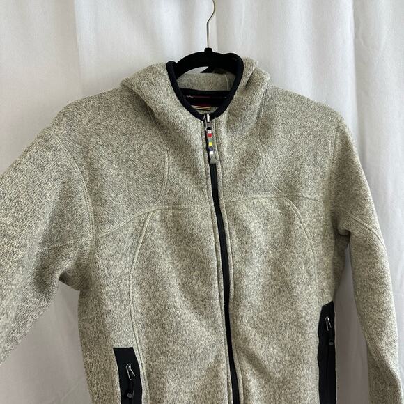 Sherpa Adventure Gear Khampa Hooded Sweater in Tan Men's Size Small - Picture 2 of 8